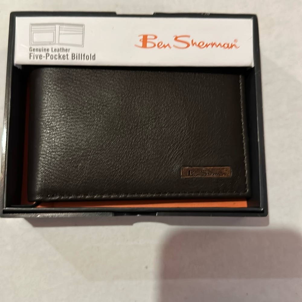 Men’s leather wallet